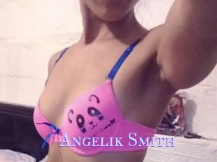 Angelik_Smith