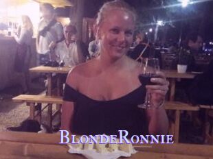 BlondeRonnie