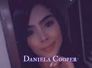 Daniela_Cooper