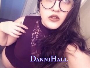 Danni_Hall