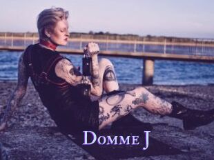 Domme_J