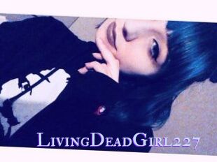 LivingDeadGirl227