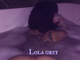 Lola_grey