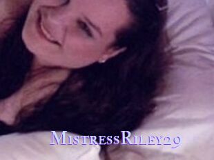 MistressRiley29