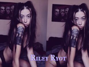 Riley_Ryot