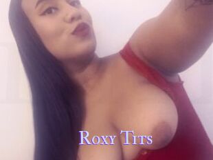 Roxy_Tits