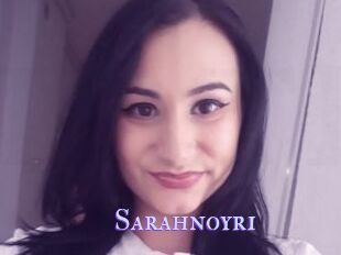 Sarahnoyr1