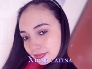 Xiomy_latina